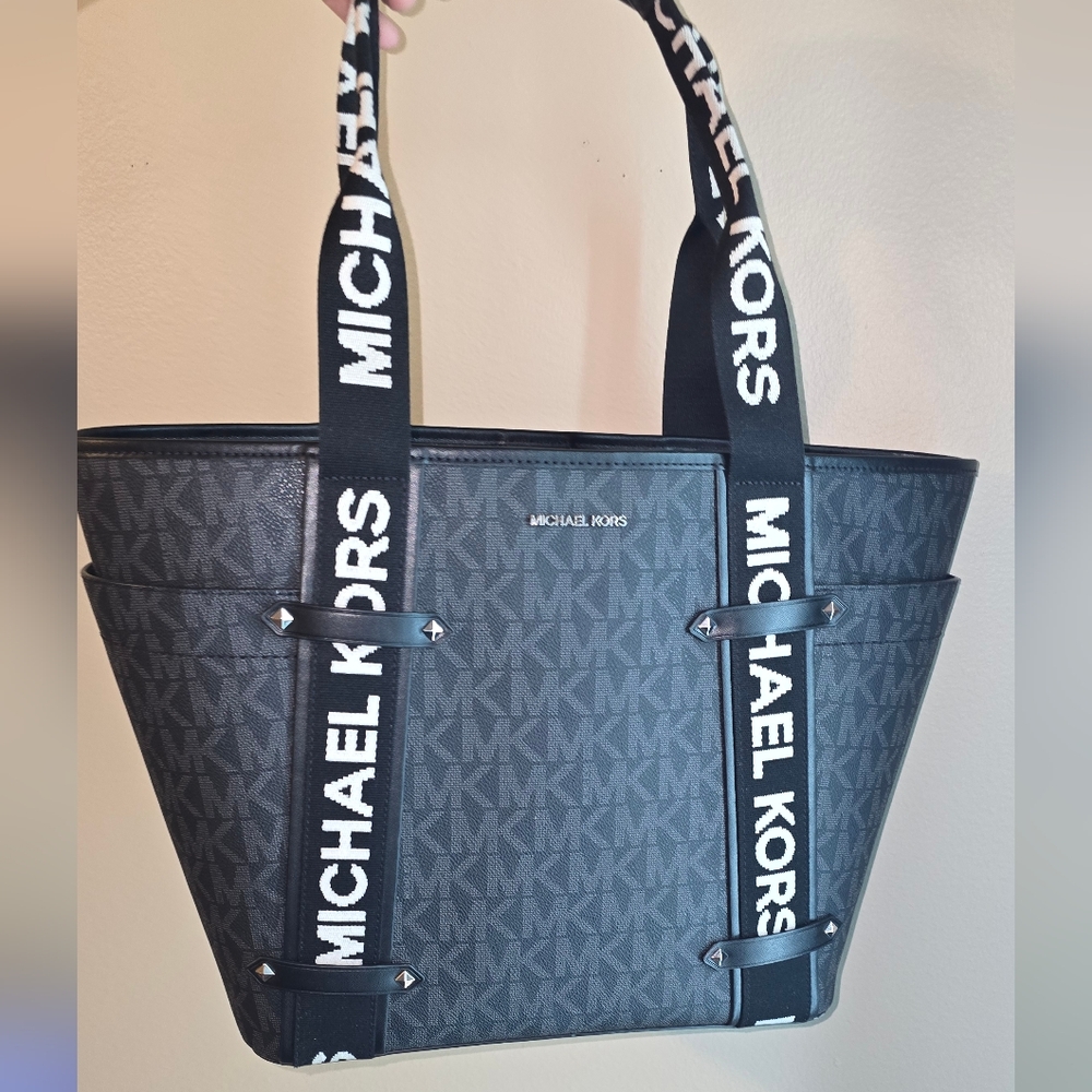 Michael Kors Meave Large Black Tote Bag